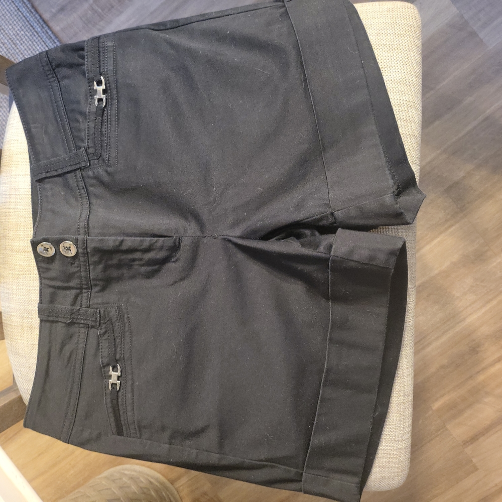 White House Black Market black shorts size 2